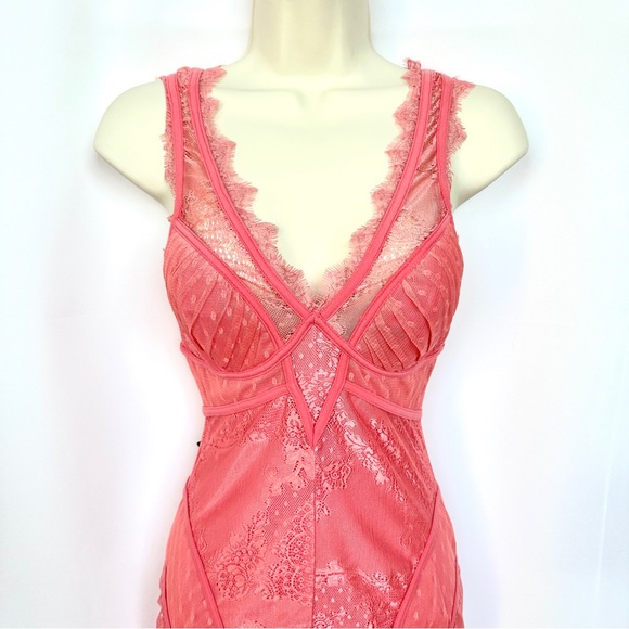 NWT BEBE Y2K CORAL PINK LACE OVERLAY DEEP V CORSET SEXY BODYCON MINI DRESS SzXS - Picture 6 of 12